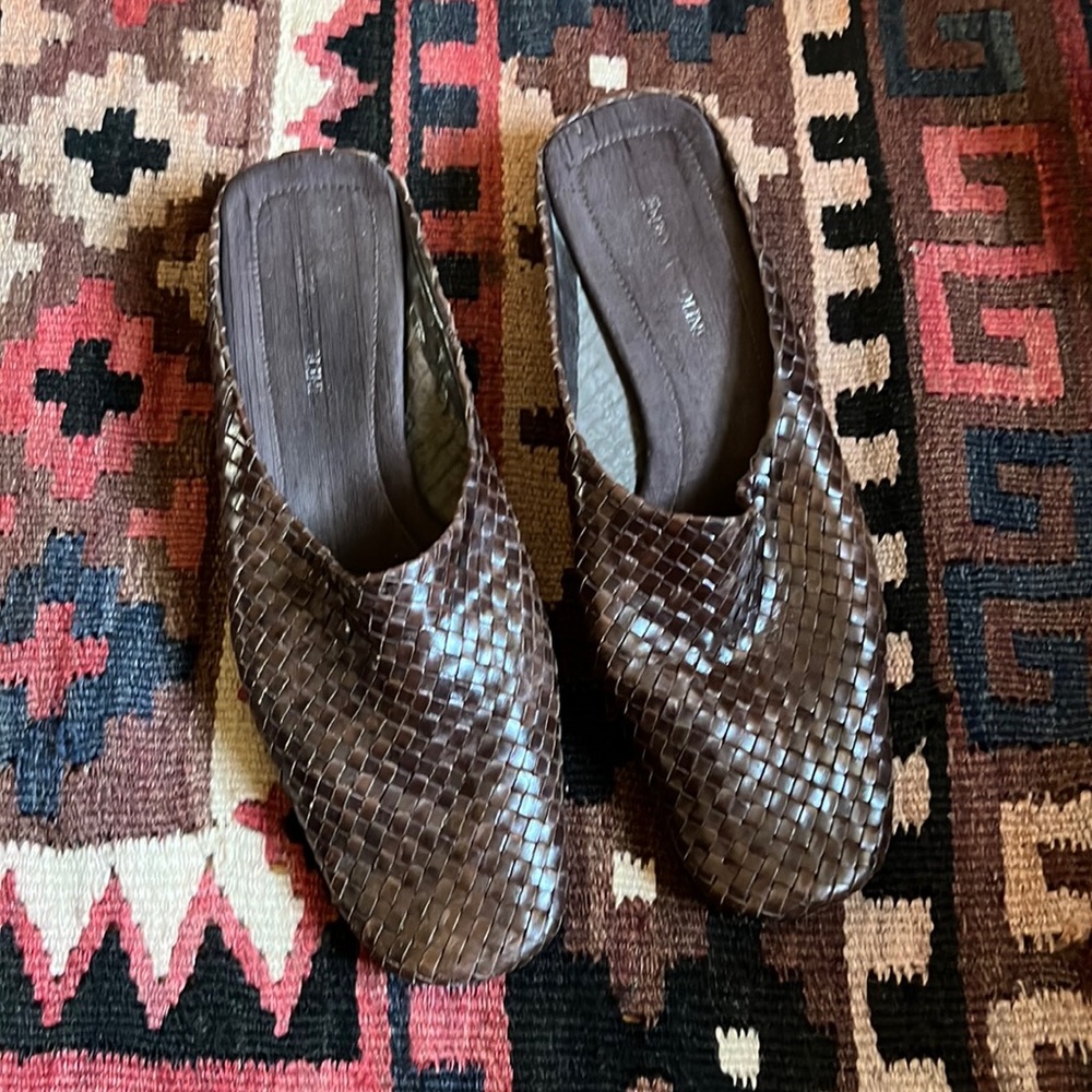 Enzo Angiolini Mule